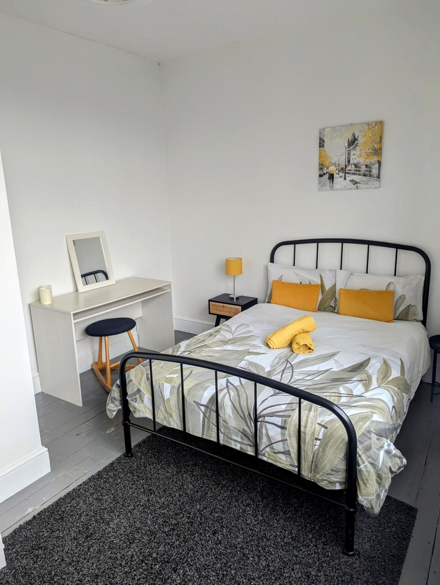 Contractor And Family Friendly Grade II Townhouse- 3 Bedrooms- Free Parking Norwich Luaran gambar